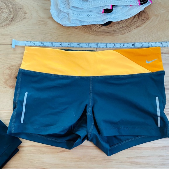 Designer Workout Bundle EUC - Picture 9 of 14